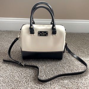 Kate Spade black & white purse